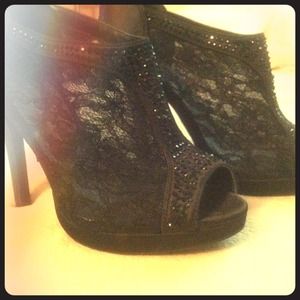 Black lace heels