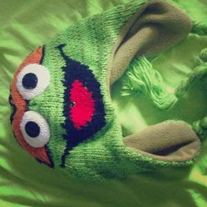 Knit oscar the grouch hat