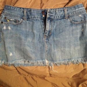 ABERCROMBIE AND FITCH DISTRESSED MINI
