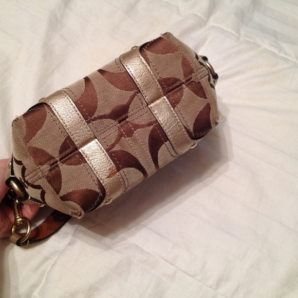 ⭐Sold⭐Authentic coach bag - Picture 3 of 4