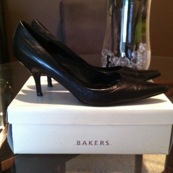 [SOLD] ❤Maggy by Bakers ❤
