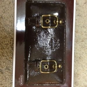 JUST REDUCED AUTHENTIC COACH Wallet Brown Patent