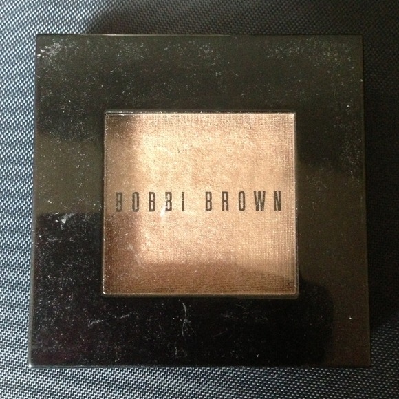 Bobbi Brown eyeshadow