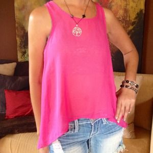 Reduced-Fuscia Top