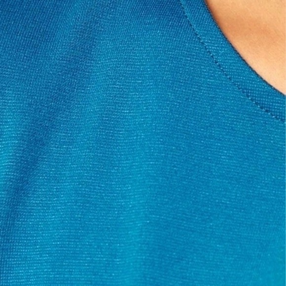 Brand new v neck dress SOLD - Picture 3 of 3