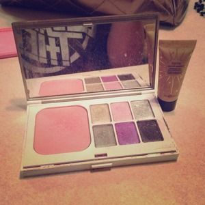 Aerie eyeshadow and blush color palette