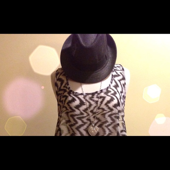 Chic Black Fedora - Picture 1 of 1