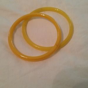 Glass bangles