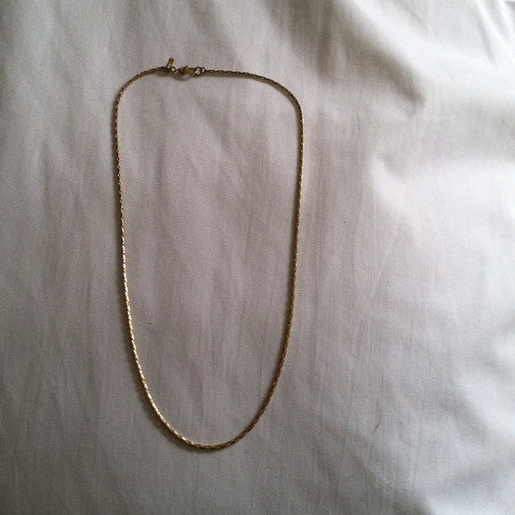 Costume gold chain