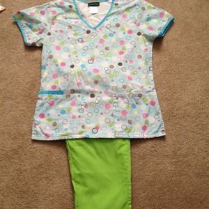 ******reserved******scrub set! BUNDLE