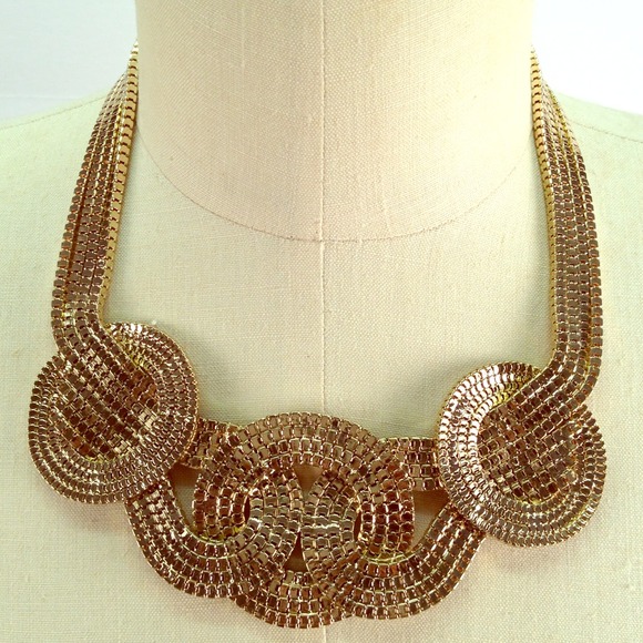 Express Accessories - Express gold statement necklace