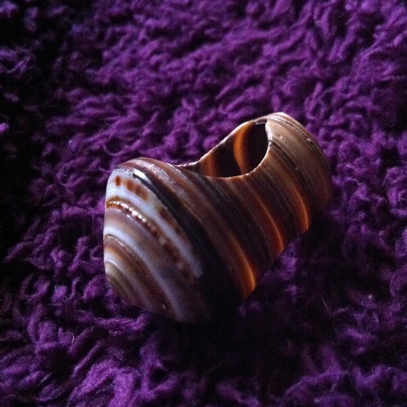 Seashell Ring - Picture 3 of 4