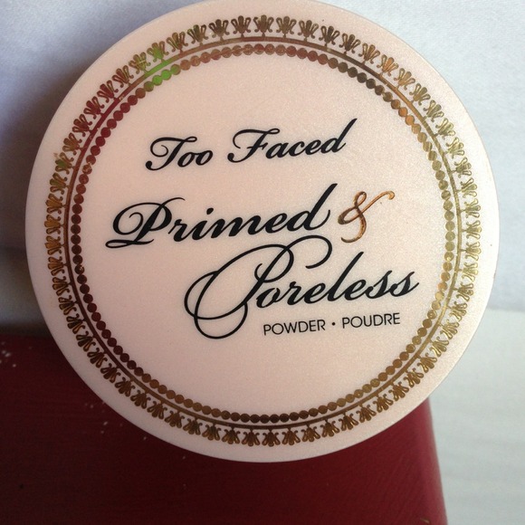 Primed& Poreless Powder- Finishing Veil TooFaced