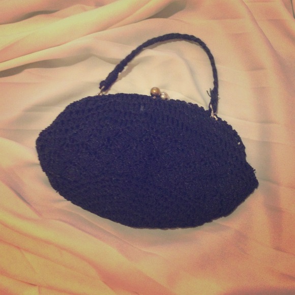 True vintage 1940's crochet handbag