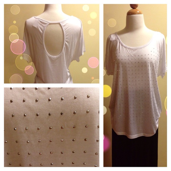 Stylish White Studded Knit Shirt - Picture 1 of 3