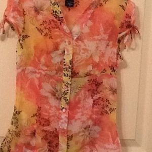 Floral tops
