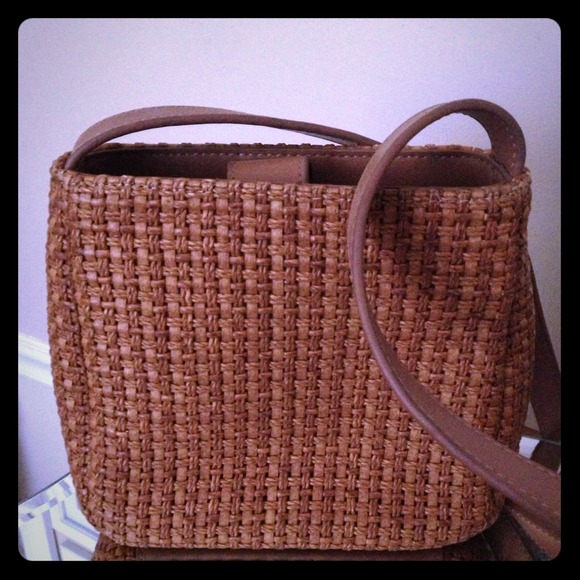 🆑 Cute straw pattern Fossil bag