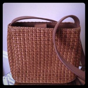 🆑 Cute straw pattern Fossil bag