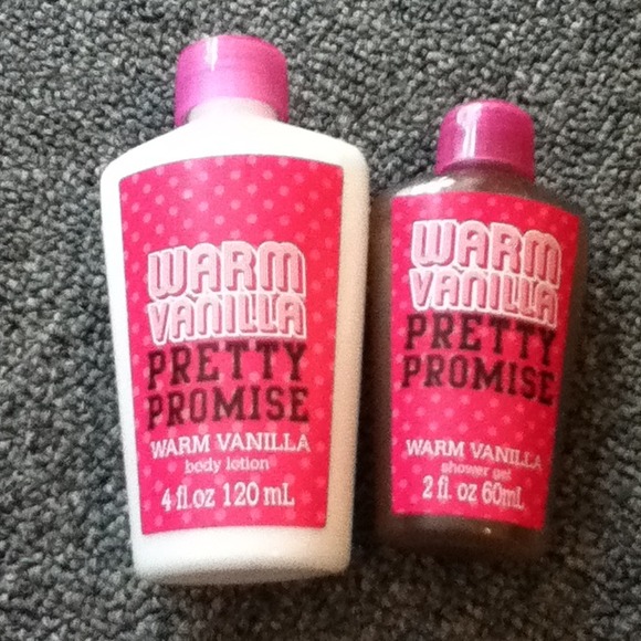 Warm vanilla body lotion and shower gel.