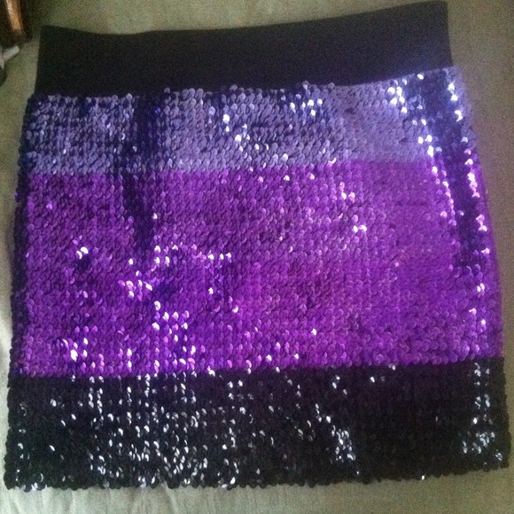Sequence purple and black pencil skirt