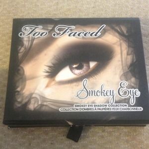 Too faced smoky eye palette