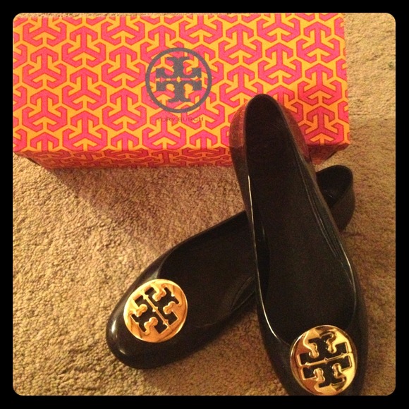 Tory Burch Shoes - Price reduced Tory Burch Metal Jelly Gold Reva