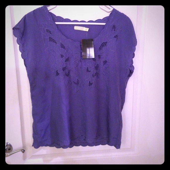 Urban outfitters scalloped hem top