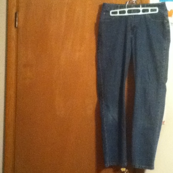 St. John's Bay stretch classic blue jeans