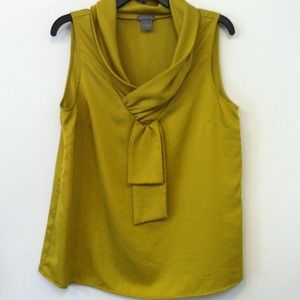 Cute green top