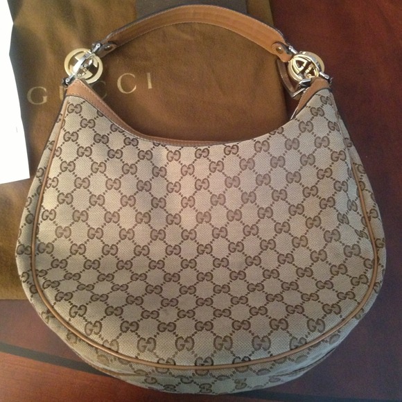 ❗️SOLD❗️GUCCI Twins Hobo - Picture 1 of 4