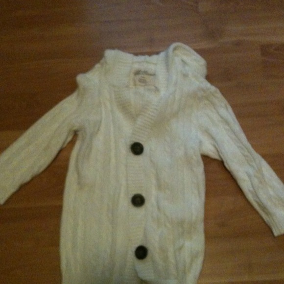 Cream sweater hoodie