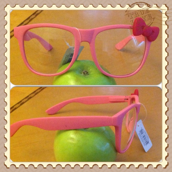 Accessories - 🌹SALE🌹Item 733/3.