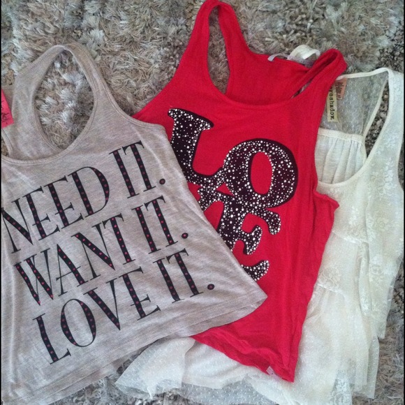 BUNDLED Pink racer-back top