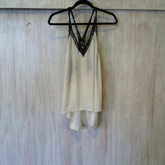Flowy white and black lace tank!