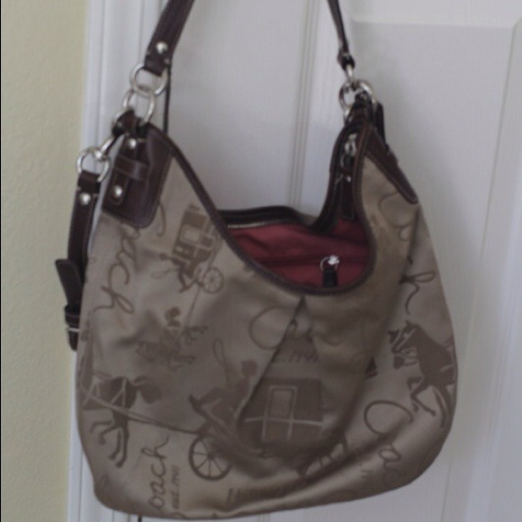 Coach shoulder bag