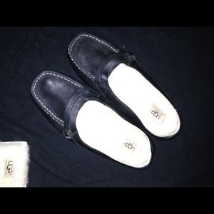 Uggs slides