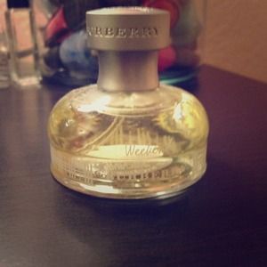 Burberry perfume