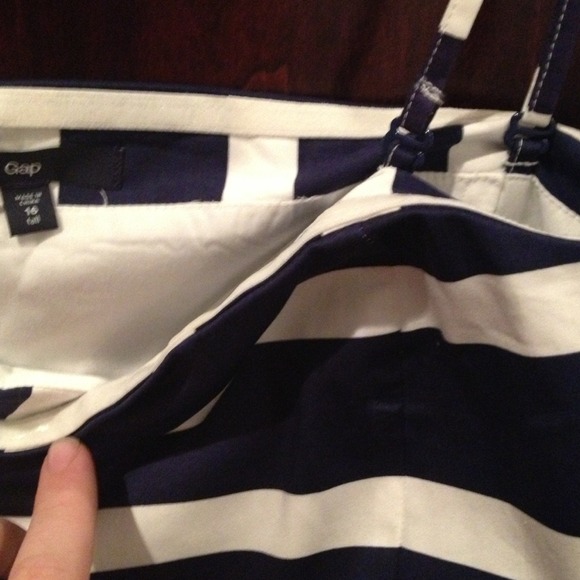 Sold🌸Gap Nautical Dress - Picture 2 of 2