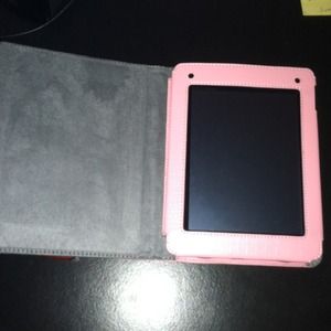 ••RESERVED•• Android 7' Tablet & Iphone Cases