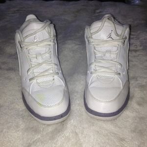 2 pairs of Jordan's Trade for @thenewby