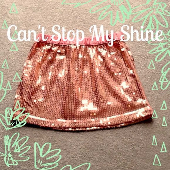 Kids size 7/8  coral sequin Skirt