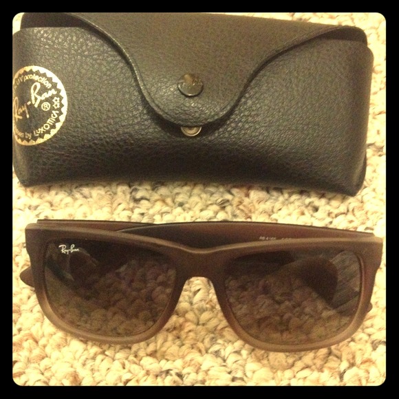 Authentic never worn ray bans