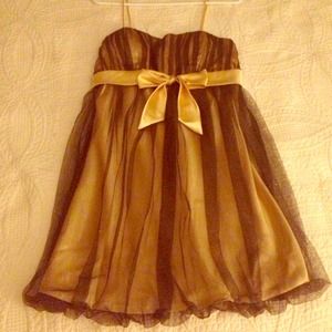 Gold and brown laced dress!
