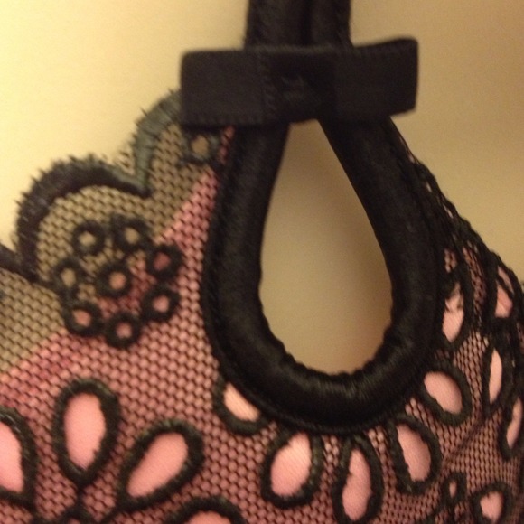🎀 Victoria's Secret Sexy Little Things Bra 🎀 - Picture 3 of 4