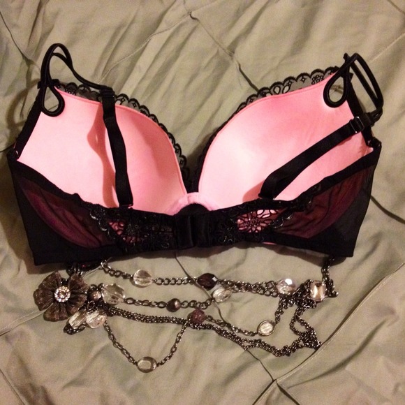 🎀 Victoria's Secret Sexy Little Things Bra 🎀 - Picture 2 of 4