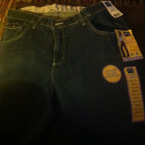 🔴SOLD🔴In a bundle 💥 Lee Rider jeans - Picture 3 of 4