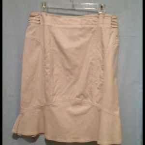 Cotton & Spandex Cream skirt