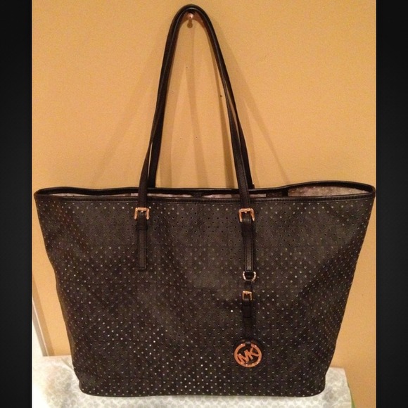 FOR joeytorres3 SOLD💌💌💌