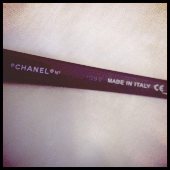 ?Authentic vintage CHANEL Sunglasses?