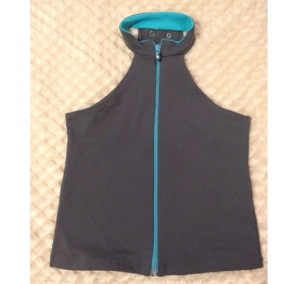 Blue Fish Active Wear Zip Up
